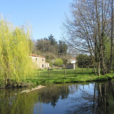 Chambres D'Hotes De La Templerie-Moulin Bazoges-en-Paillers Exterior foto